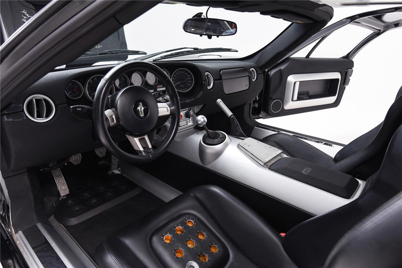 Illustration for article titled Somebody Please Rescue The World's Slowest Ford GT